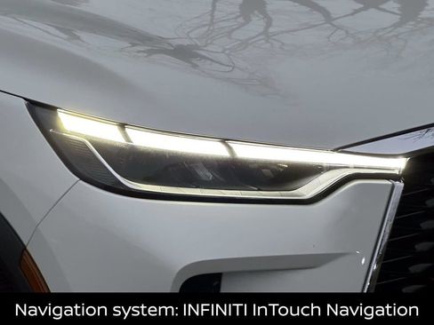 Used 2022 INFINITI QX60 Sensory w/ Vision Package image 10