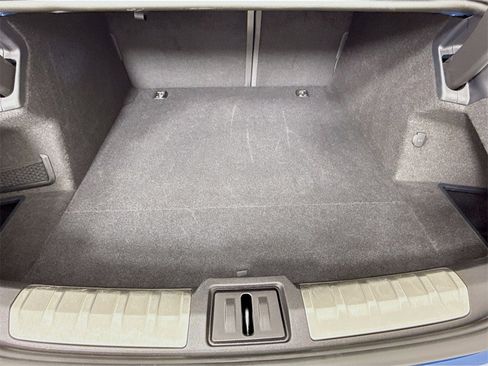 Used 2023 Porsche Taycan 4S image 28