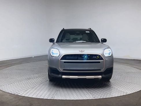 New 2025 MINI Cooper Countryman SE image 3