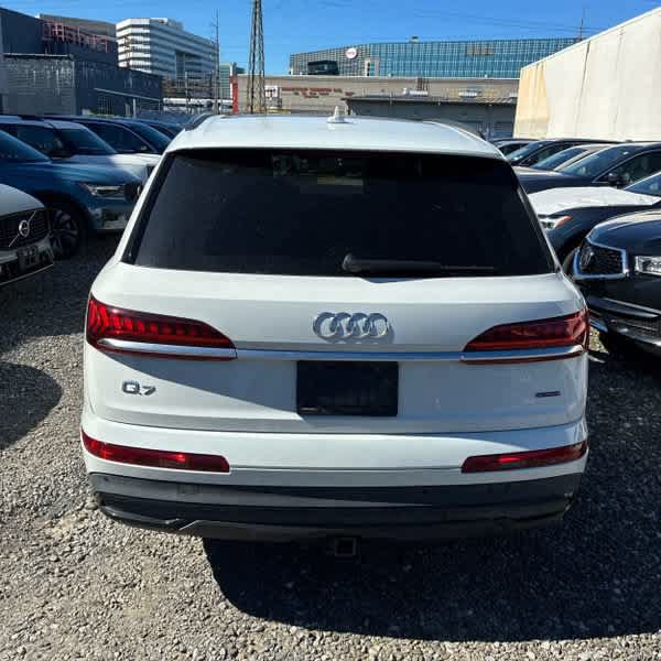 Used 2020 Audi Q7 3.0T Premium Plus AWD/4WD image 3