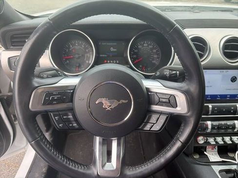 Used 2022 Ford Mustang Premium RWD image 11
