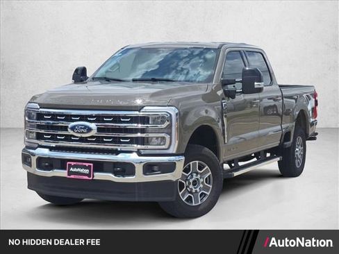 New 2026 Ford F250 Lariat w/ FX4 Off-Road Package AWD/4WD image 1