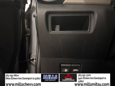 Used 2021 Nissan Versa SV image 24