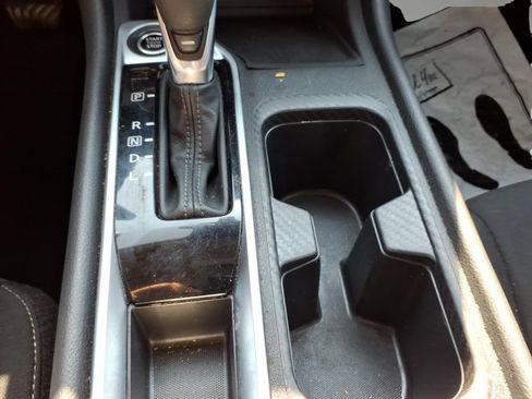 Used 2024 Nissan Sentra SV FWD image 22