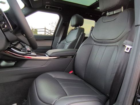 New 2026 Land Rover Range Rover Sport Dynamic SE image 20