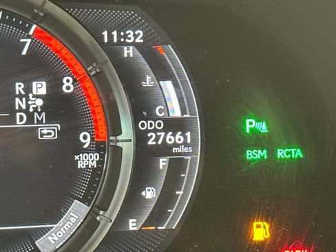 Used 2019 Lexus LC 500 Coupe RWD image 29