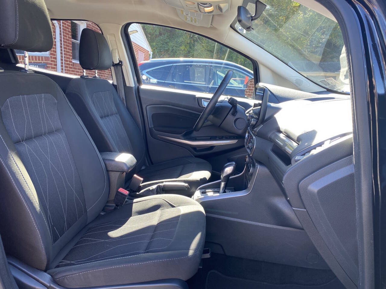 Used 2018 Ford EcoSport SE AWD/4WD image 18