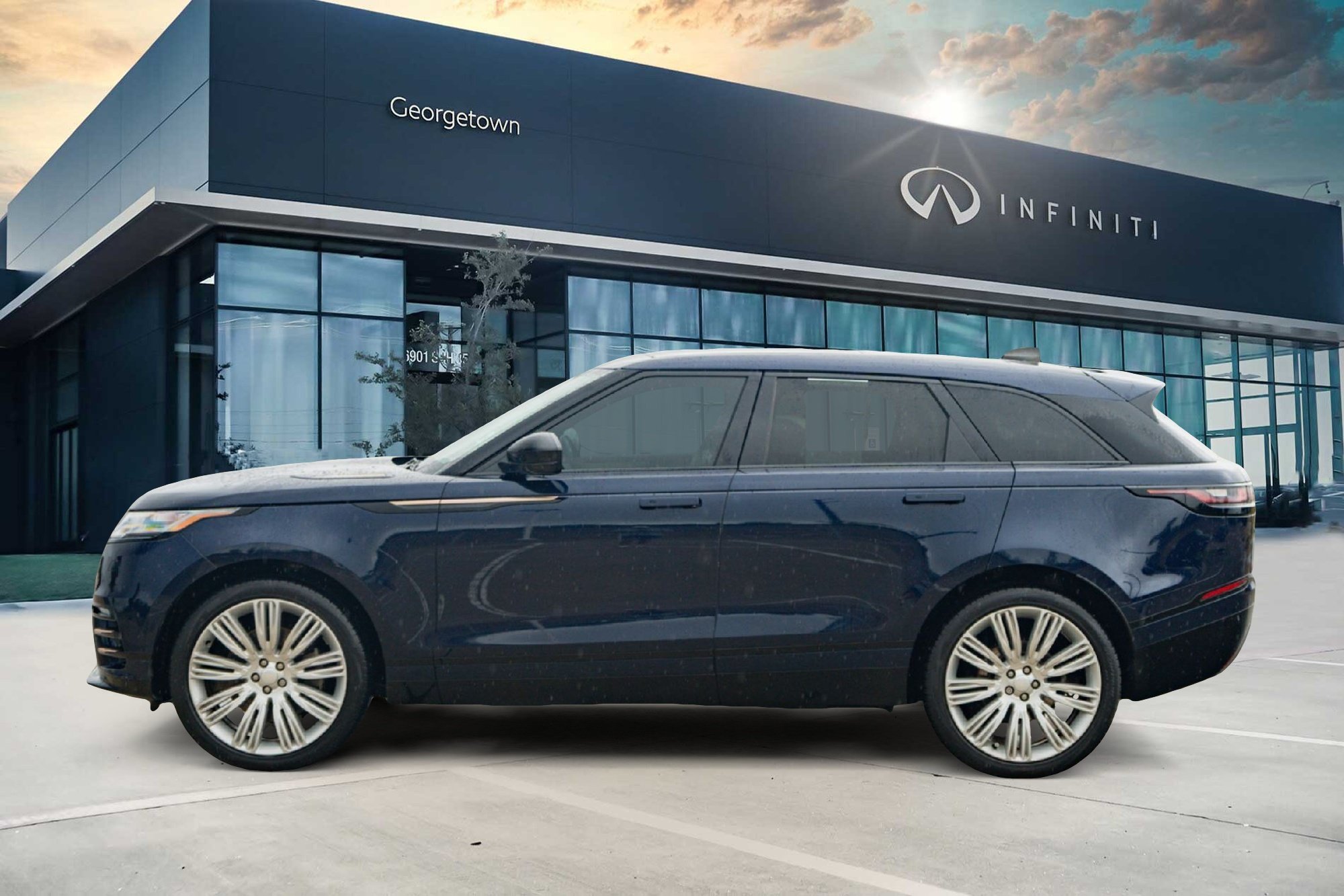 Used 2023 Land Rover Range Rover Velar R-Dynamic S AWD/4WD image 7