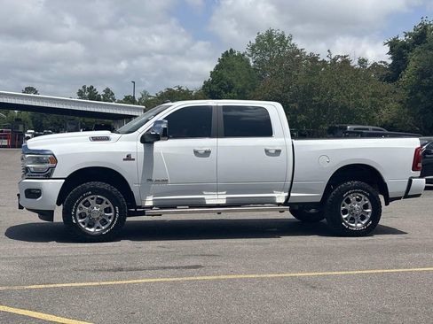 Used 2024 RAM 2500 Laramie AWD/4WD image 2