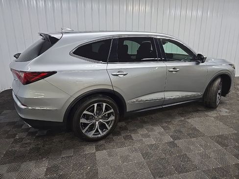 Used 2023 Acura MDX SH-AWD w/ Technology Package image 3