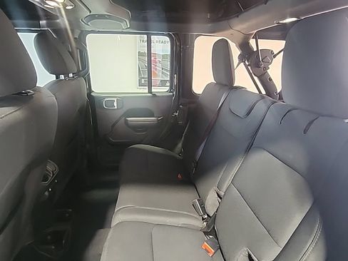 Used 2021 Jeep Wrangler Unlimited Sport AWD/4WD image 11