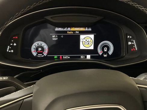 Used 2025 Audi Q8 Premium w/ Convenience Package image 15