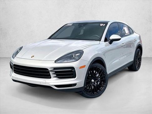 Used 2021 Porsche Cayenne Coupe image 1