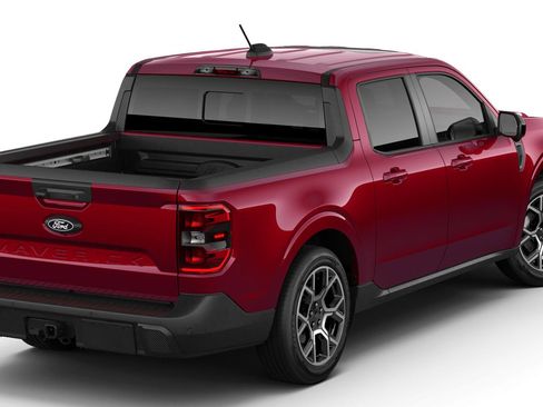 New 2026 Ford Maverick Lariat image 3