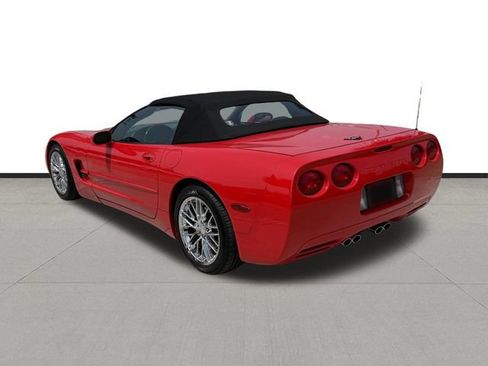 Used 2002 Chevrolet Corvette Convertible w/ Preferred Equipment Group2 RWD image 7