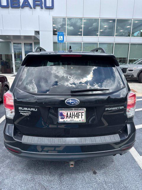 Used 2018 Subaru Forester 2.5i Premium AWD/4WD image 7