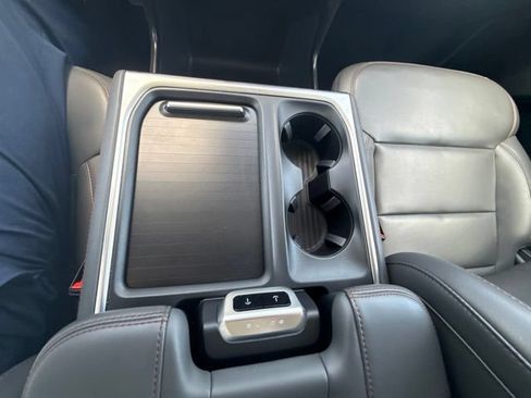 Used 2025 Ford Expedition Active AWD/4WD image 24