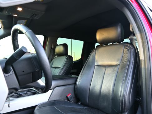 Used 2020 Ford F250 Lariat image 43