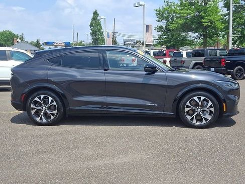 Certified 2021 Ford Mustang Mach-E Premium AWD/4WD image 8