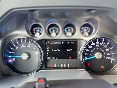 Used 2016 Ford F350 XLT AWD/4WD image 12