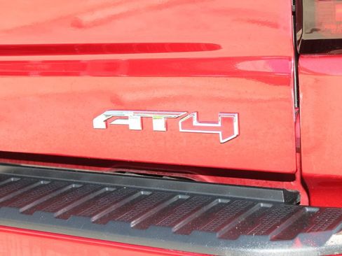 Used 2021 GMC Sierra 1500 AT4 w/ Off-Road Performance Package AWD/4WD image 53