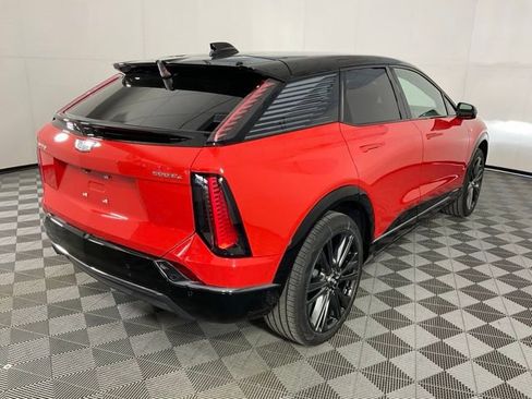 Used 2026 Cadillac Optiq Sport 2 image 8