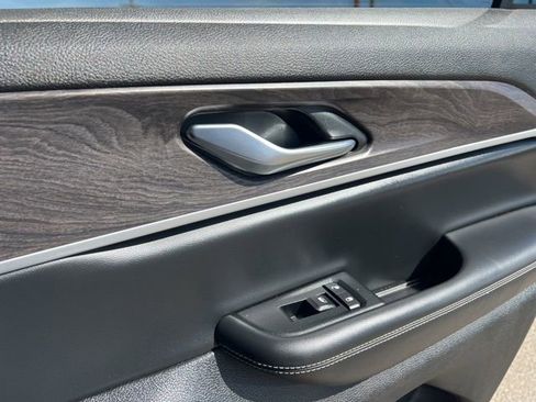 Used 2023 Jeep Grand Cherokee Limited w/ Trailer Tow Prep Group (B) image 27