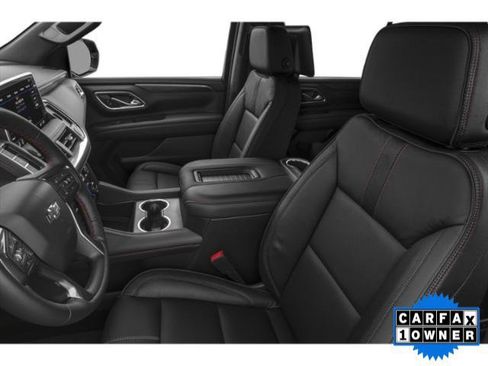 Used 2022 Chevrolet Suburban RST w/ Luxury Package RWD image 32