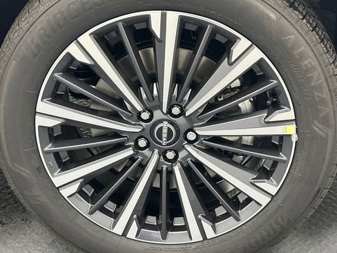 New 2026 Nissan Pathfinder Platinum AWD/4WD image 20