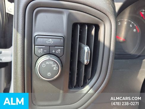 Used 2024 Chevrolet Silverado 1500 Custom image 25