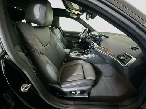 Used 2023 BMW i4 eDrive35 w/ Premium Package RWD image 34