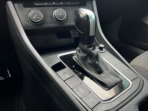 Used 2020 Volkswagen Jetta S w/ Driver Assistance Package image 49