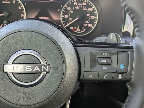 New 2025 Nissan Pathfinder SL w/ Lighting Package (N92) image 19