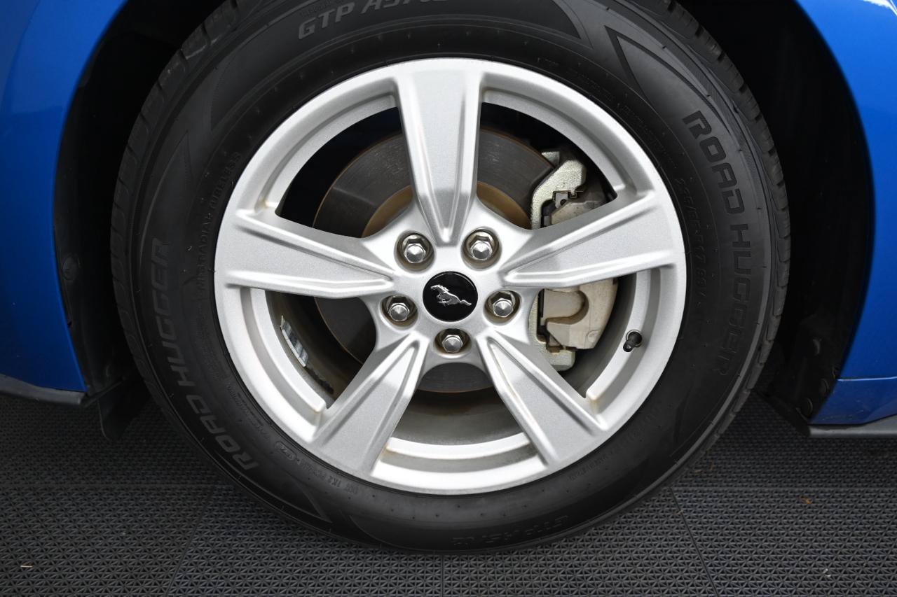 Used 2021 Ford Mustang Coupe RWD image 30