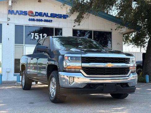Used 2017 Chevrolet Silverado 1500 LT w/ All Star Edition AWD/4WD image 1