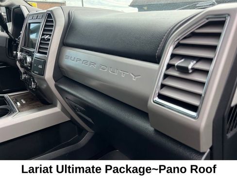 Used 2017 Ford F250 Lariat w/ Lariat Ultimate Package AWD/4WD image 30