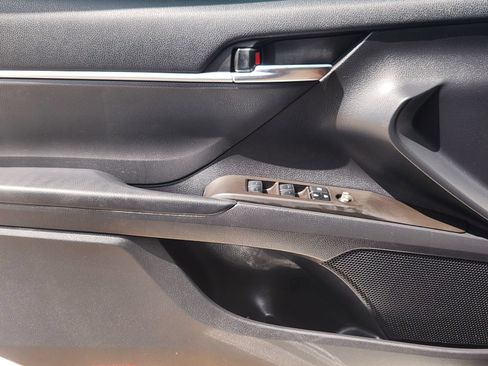 Used 2023 Toyota Camry SE w/ Convenience Package FWD image 25