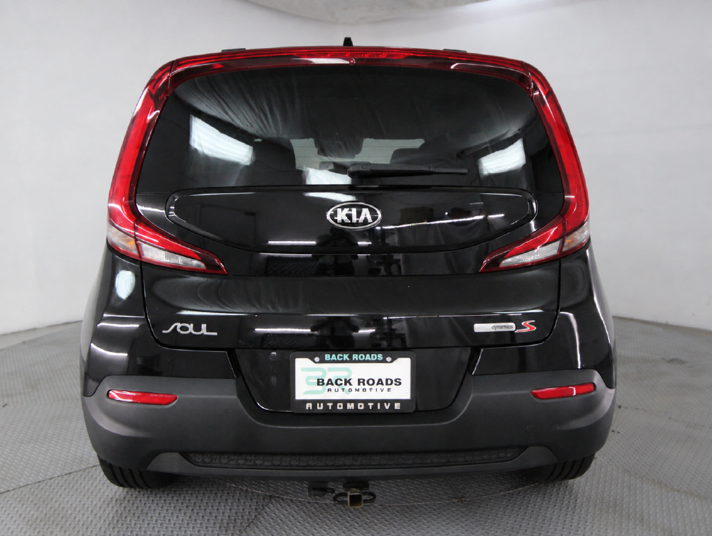 Used 2021 Kia Soul S FWD image 8