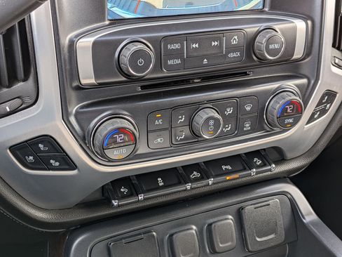 Used 2017 GMC Sierra 2500 SLT w/ Suspension Package, Off-Road image 23