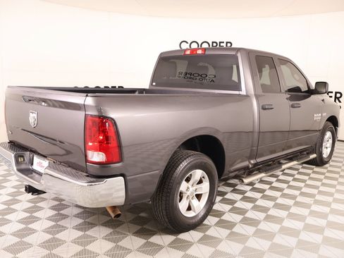 Used 2020 RAM 1500 Tradesman w/ Chrome Appearance Group RWD image 19