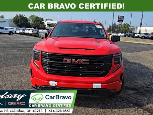 Used 2025 GMC Sierra 1500 Elevation image 3