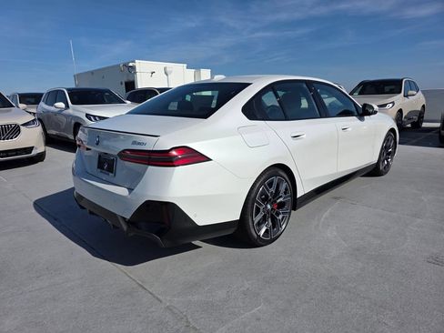 New 2027 BMW 530i w/ M Sport Package RWD image 4