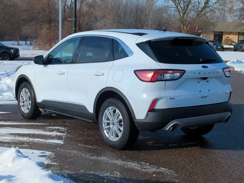 Certified 2022 Ford Escape SE w/ Cold Weather Package image 6