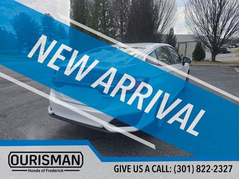 Used 2018 Honda Clarity Touring image 8