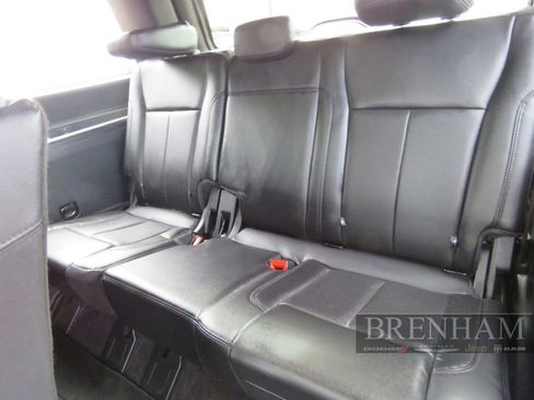 Used 2020 Ford Expedition XLT w/ Equipment Group 202A image 19