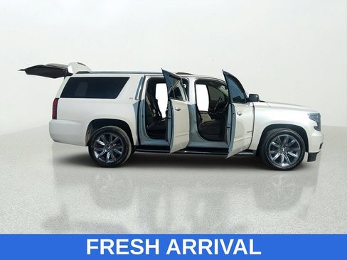 Used 2015 Chevrolet Suburban LTZ AWD/4WD image 16