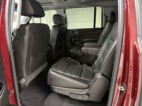 Used 2019 GMC Yukon XL Denali w/ Denali Ultimate Package AWD/4WD image 33