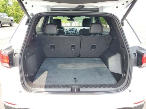Used 2022 Chevrolet Equinox RS FWD image 31