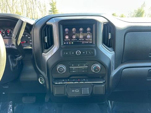 Used 2022 Chevrolet Silverado 1500 Custom image 20