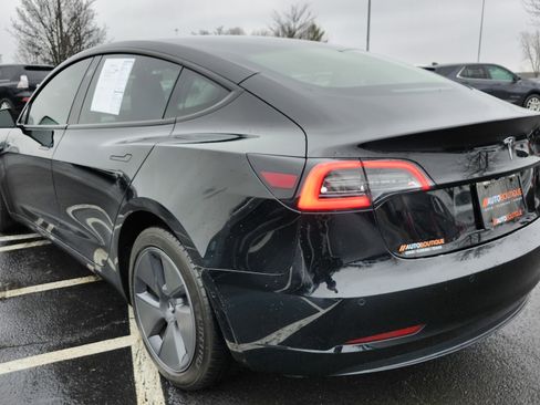 Used 2022 Tesla Model 3 image 15